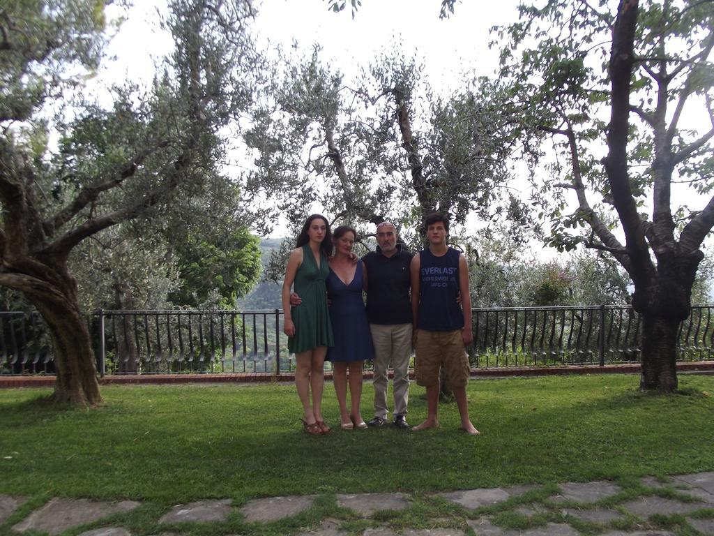 Casale Asciolo Bed and Breakfast Bagno a Ripoli Δωμάτιο φωτογραφία