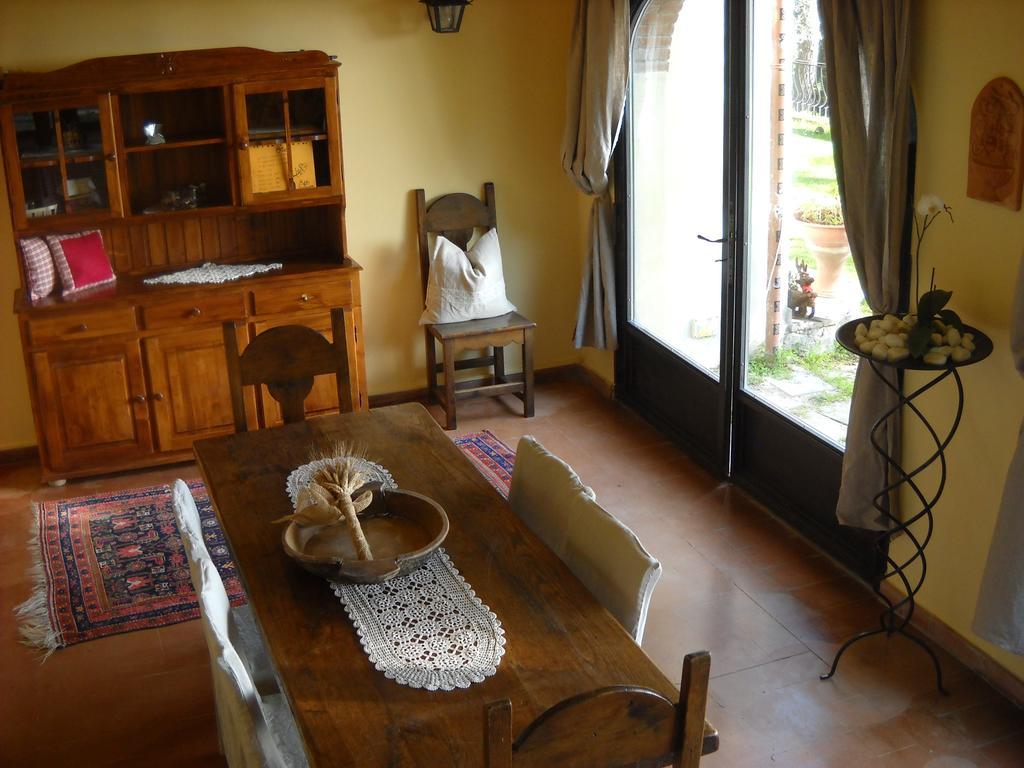 Casale Asciolo Bed and Breakfast Bagno a Ripoli Δωμάτιο φωτογραφία